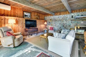 Cottage (3 Bedrooms) | Interior