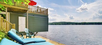 Cozy Cohocton Cottage w/ Private Beach & Deck!