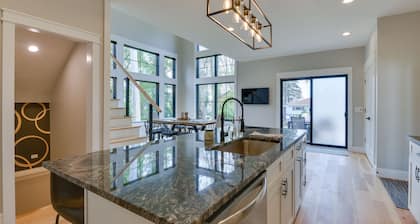 Modern Lake Ontario Escape w/ Beach Access!