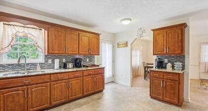 Peaceful Chatham Home w/ Grill & Deck