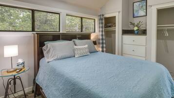 House (1 Bedroom) | Interior