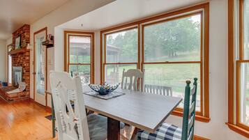 Rumah (4 Bedrooms) | Interior