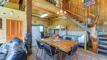 House (1 Bedroom) | Interior