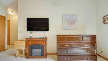 Apartment (1 Bedroom) | Interior