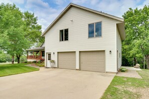 Apartment (1 Bedroom) | Interior