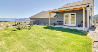 Pet-friendly Elmo Home w/ Mountain & Lake Views!