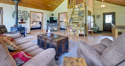 Cozy Wisconsin Retreat w/ Deck, Grill & Fire Pit!
