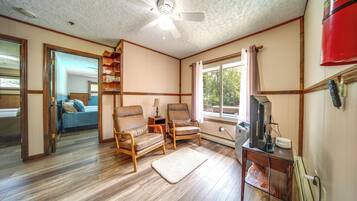 Rumah (4 Bedrooms) | Interior