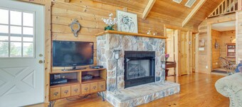 Stunning Gore Vacation Rental on 10 Acres of Land!