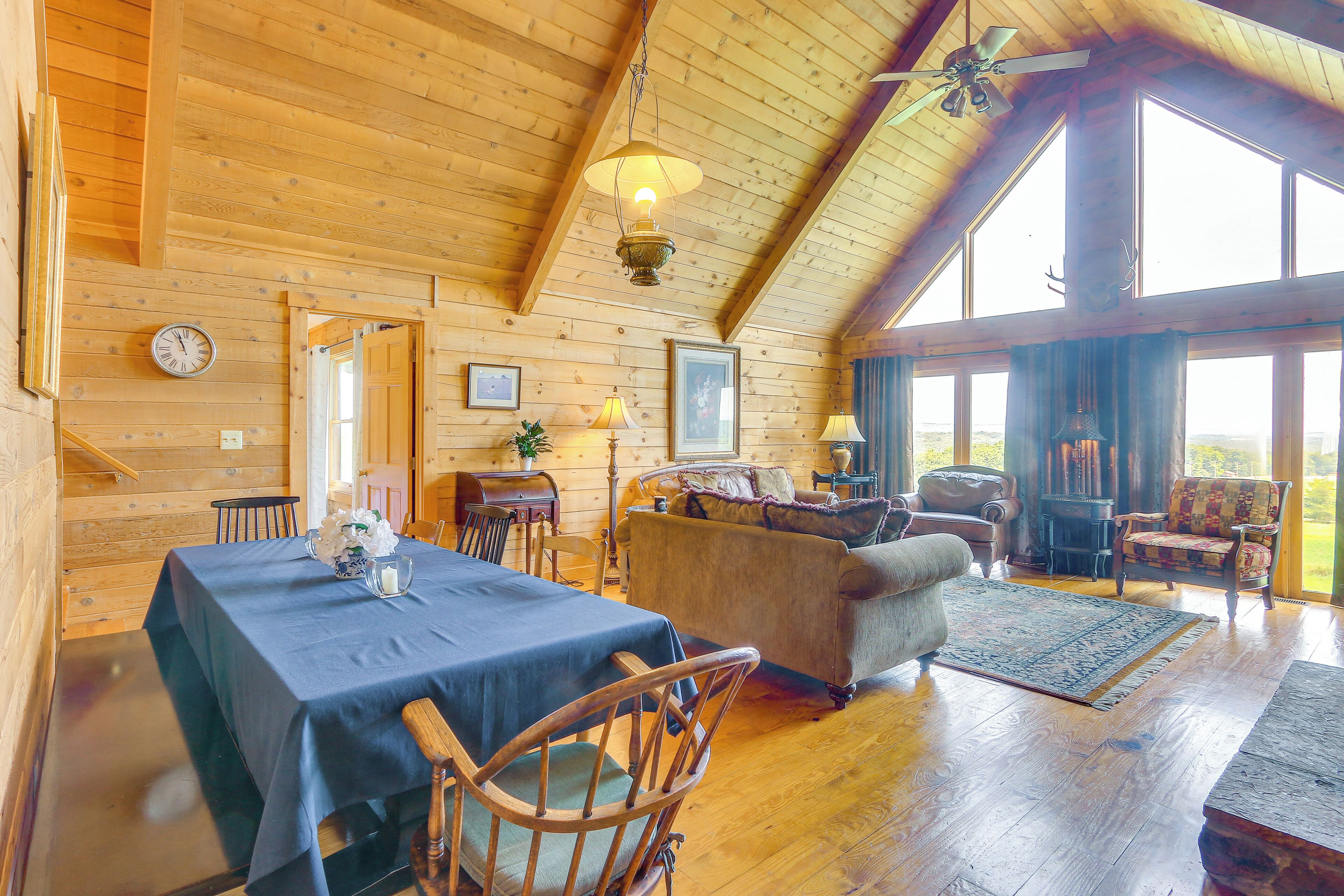 Rumah (2 Bedrooms) | Interior