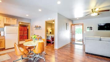 Apartment (1 Bedroom) | Bahagian dalam