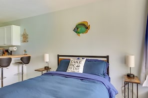 Apartment (0 Bedroom) | Interior - Lake Marion Gem: Communal Outdoor Space w/ Views! (Eutawville)