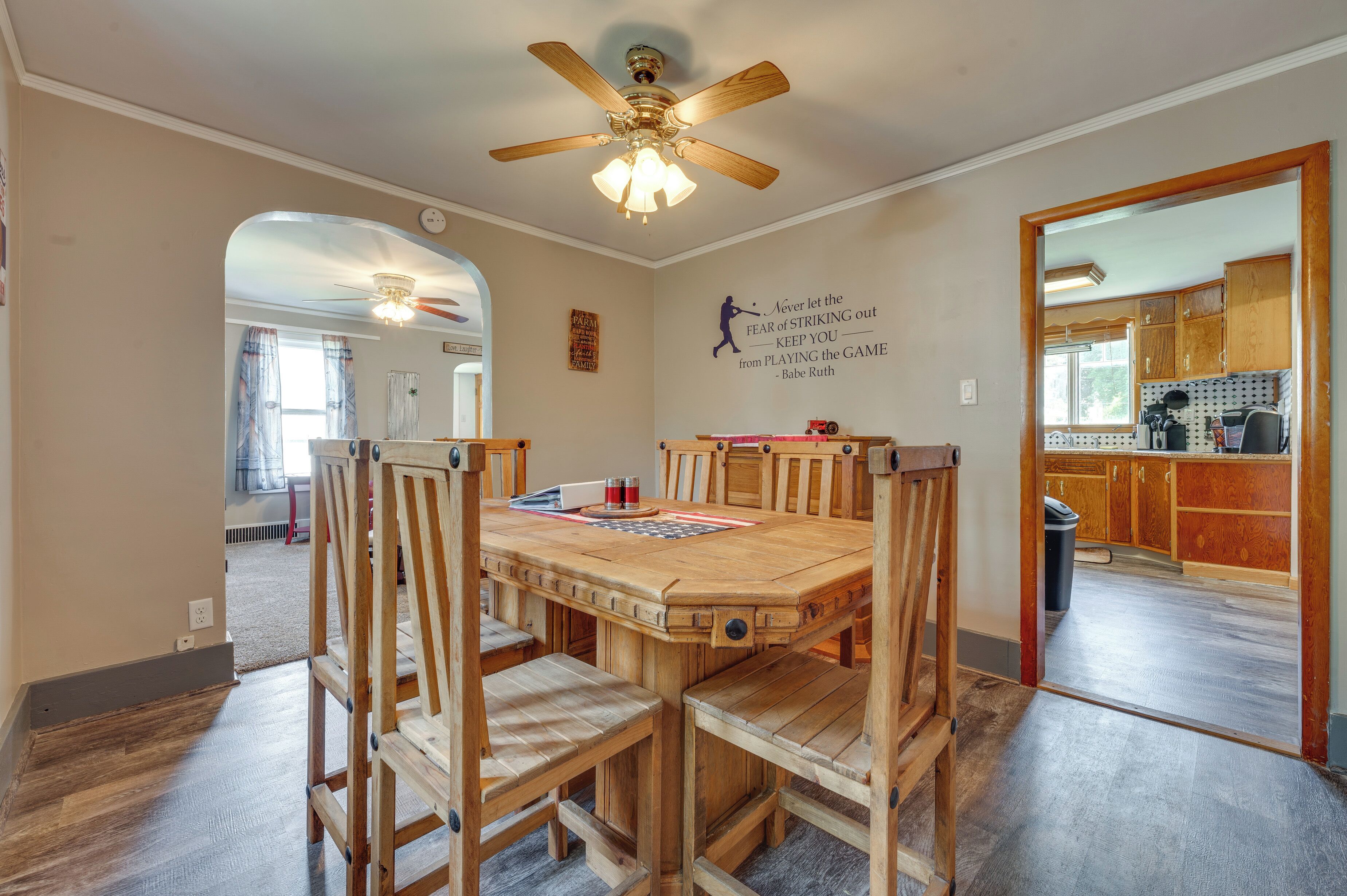 المنشأة من الداخل