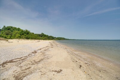 Walk to Beach: Charming Maryland Home w/ Yard!