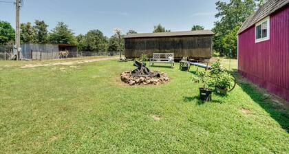 Charming Oklahoma Retreat w/ Grill - Pets Welcome!
