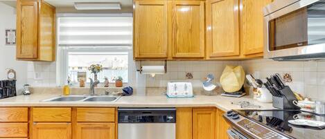 House (2 Bedrooms) | Interior