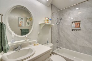 Casa (2 Bedrooms) | Interior