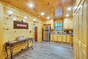 House (1 Bedroom) | Interior