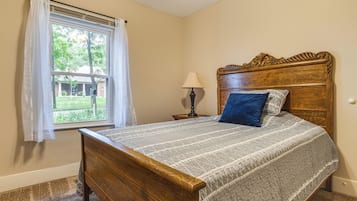 Cottage (2 Bedrooms) | Interior