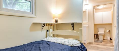 Cottage (2 Bedrooms) | Interior