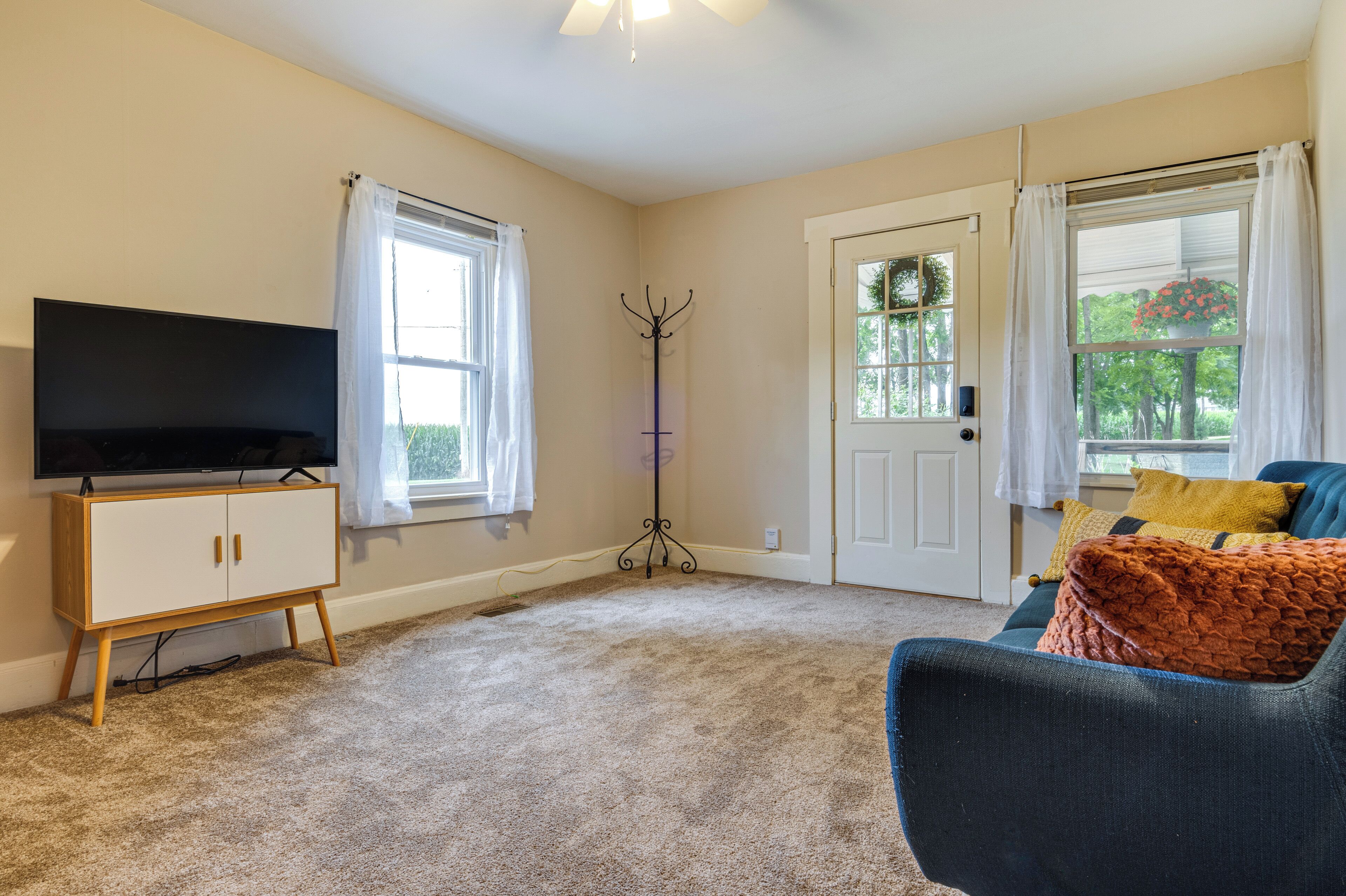 Cottage (2 Bedrooms) | Interior