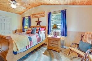 House (1 Bedroom) - Cozy Pennsylvania Abode w/ Porch, Grill & Fire Pit (Meyersdale)