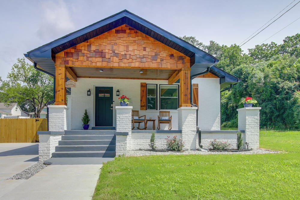 Dog-friendly Jackson Home Near Downtown Hub! - Jackson, TN
