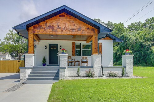 Dog-friendly Jackson Home Near Downtown Hub!