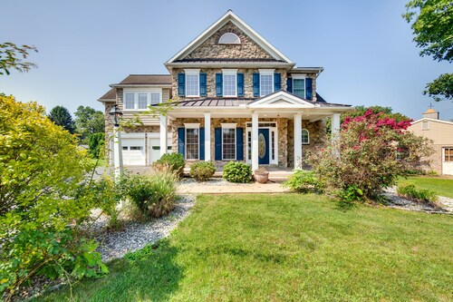Charming Pennsylvania Retreat w/ Deck & Fireplace!