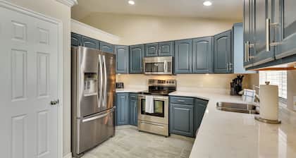 Family-friendly Clearfield Home w/ Hot Tub!