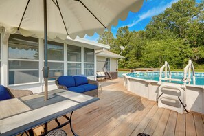 Interior - Cozy Stafford Home w/ Outdoor Pool: Pets Welcome! (Strafford)