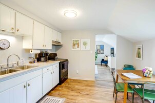 Apartment (1 Bedroom) | Interior