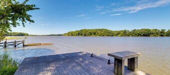 Waterfront Millington Vacation Rental w/ Hot Tub!