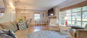 Pet-friendly Michigan Escape w/ Patio