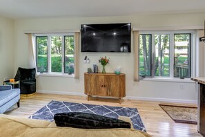 Apartment (0 Bedroom) | Interior