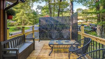 Apartment (0 Bedroom) | Interior