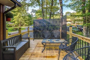 Apartment (0 Bedroom) | Interior