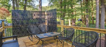 Family-friendly Newfield Studio: 9 Mi to Ithaca!