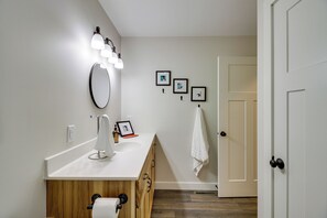 Interior - Wadena Vacation Rental ~ 1 Mi to Downtown! (Wadena)