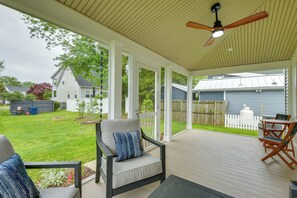 Cottage (1 Bedroom) | Interior - Modern Solomons Cottage Rental - Walk to Island! (Solomons)