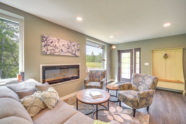 House (1 Bedroom) | Interior