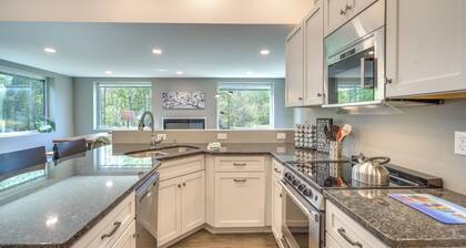 Cozy Cornucopia Retreat w/ Fire Pit & Grill!