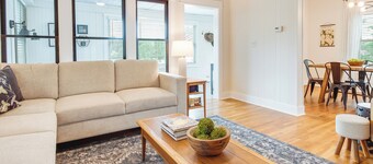 Country Home Near EIU & Lake Charleston!