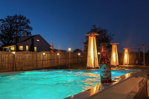 Shelbyville Farmhouse w/ Hot Tub, Fire Pit & Grill