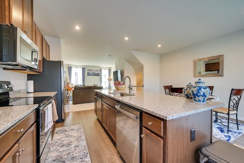 Spacious Hedgesville Retreat ~ 5 Mi to Golf Course