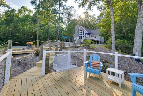 House (3 Bedrooms) | Interior - Waterfront Hartfield Vacation Rental w/ Dock! (Hartfield)