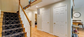 Waterfront Hartfield Vacation Rental w/ Dock!