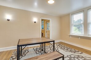 Dining - Hatboro Vacation Rental ~ 25 Mi to Philadelphia! (Hatboro)