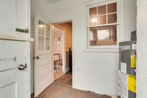 Interior - Hatboro Vacation Rental ~ 25 Mi to Philadelphia! (Hatboro)