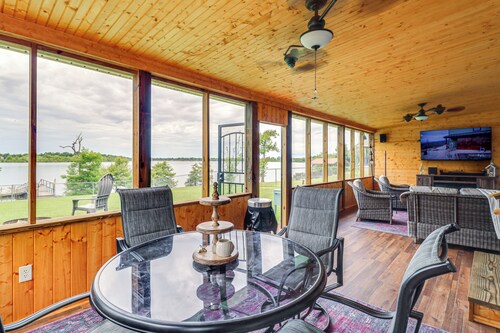 Lakefront Jonesville Cabin w/ Dock + Fire Pit!